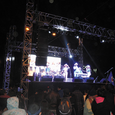 Pellentesque habitant morbi tristique senectus et netus et malesuada fames ac turpis egestas. Vestibulum tortor quam, feugiat vitae, ultricies eget, tempor sit amet, ante. Donec eu libero sit amet quam egestas semper.