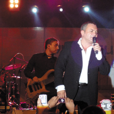 Pellentesque habitant morbi tristique senectus et netus et malesuada fames ac turpis egestas. Vestibulum tortor quam, feugiat vitae, ultricies eget, tempor sit amet, ante. Donec eu libero sit amet quam egestas semper.